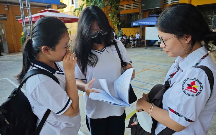 Bí quyết ôn thi tốt nghiệp THPT đạt điểm cao: 'Thực chiến' văn bản thơ