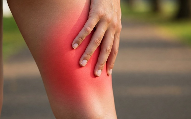 Dấu hiệu cảnh báo cơ thể đang đi bộ quá nhiều