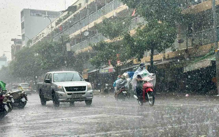 Nam bộ ngóng mưa lớn giải nhiệt