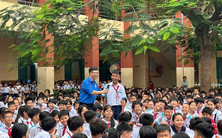 Ai quên tắt điện sẽ bị 'phạt' rửa chén, quét nhà?