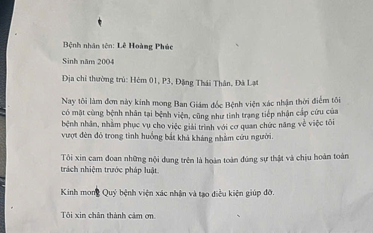Vượt đèn đỏ chở người đi cấp cứu, tài xế lo bị CSGT phạt nguội