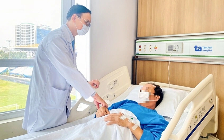 Bụng đau căng tức đi khám phát hiện suy thận nặng