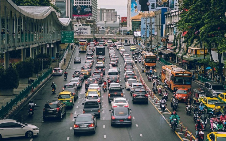 Tài xế Thái Lan hiếm khi bóp còi xe, và đâu là lý do?