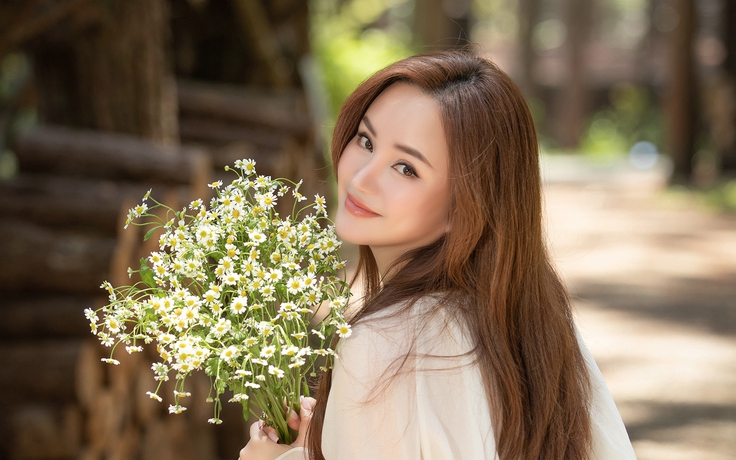 Vy Oanh tiết lộ cuộc sống đời thường với chồng đại gia