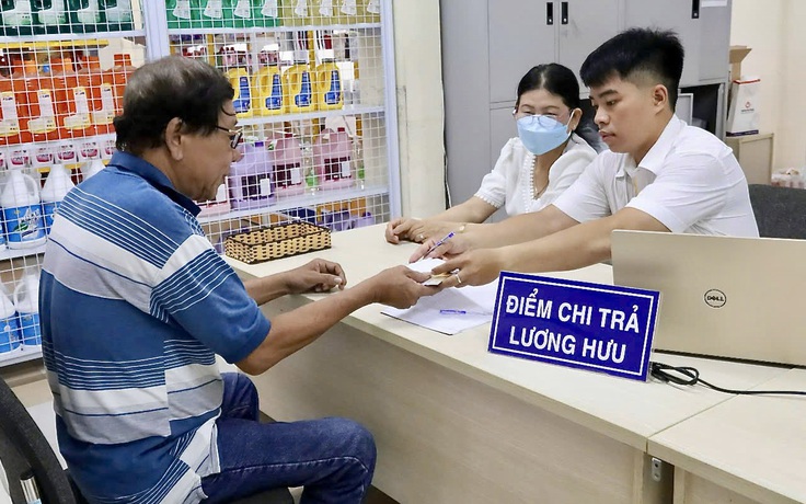 Từ 1.7.2025: Lương hưu nhà nước và tư nhân có còn chênh lệch?