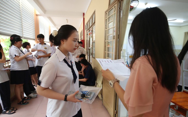 Những lần thay đổi lớn về thi tốt nghiệp THPT trong 50 năm