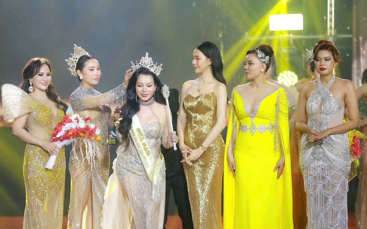 Ma Thị Thanh Huyền đăng quang Hoa hậu Doanh nhân Hòa bình Toàn cầu 2025