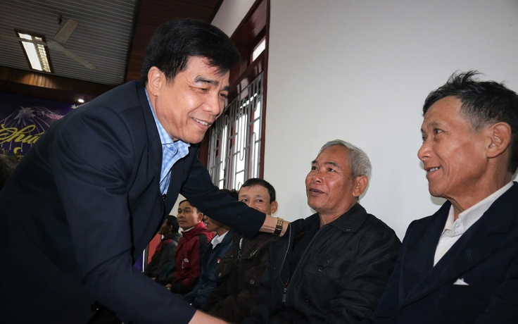 'Là cán bộ phải biết lắng nghe hơi thở từ cuộc sống của người dân'