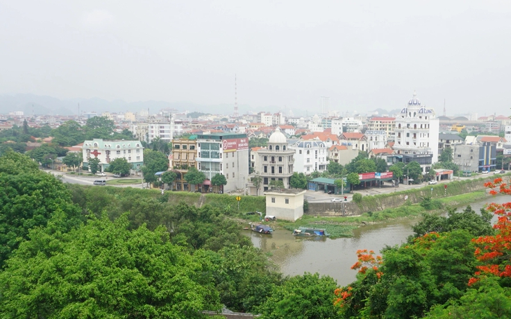 Ninh Bình bố trí xe đưa đón cán bộ từ Hà Nam, Nam Định sau sáp nhập