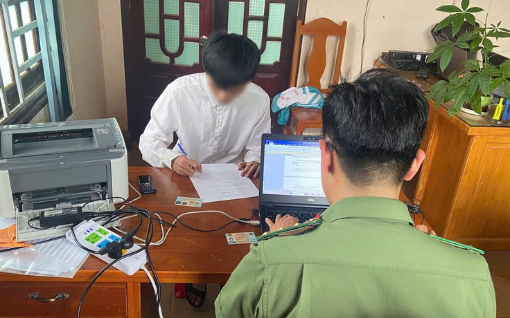 Khởi tố vụ án thí sinh sử dụng thiết bị công nghệ để gian lận thi cử