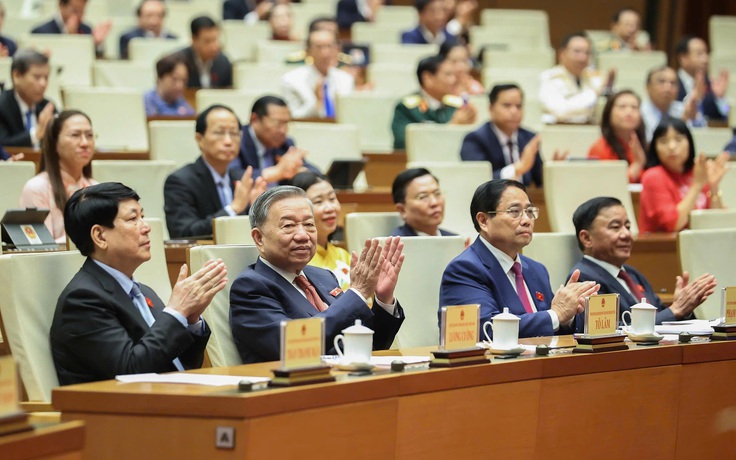 Quyết sách khởi đầu cho cách mạng thể chế