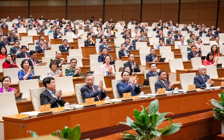 Quốc hội trân trọng 'sự hy sinh của tập thể, cá nhân' trong sáp nhập, tinh gọn