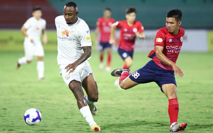 Từ 'PSG Việt Nam' đến vực thẳm nguy cơ rớt hạng V-League: Vì đâu nên nỗi, Bình Định ơi? Từ 'PSG Việt Nam' đến vực thẳm nguy cơ rớt hạng V-League: Vì đâu nên nỗi, Bình Định ơi?