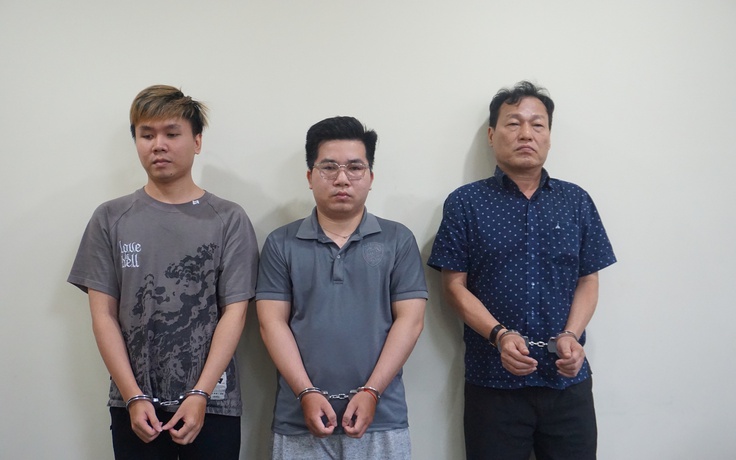 3 quản trị kênh YouTube 'Người đưa tin' bị khởi tố, bắt tạm giam