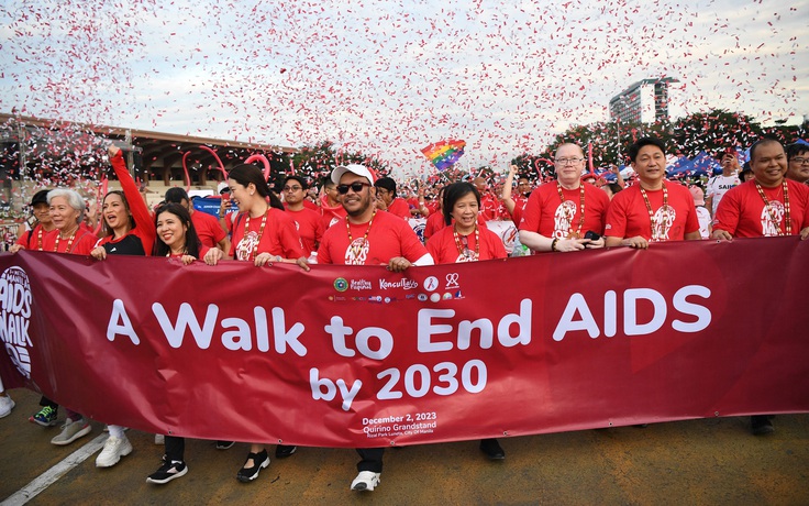 Đột phá trong nghiên cứu cách điều trị HIV