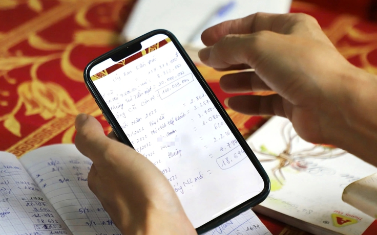Đắk Nông: Cán bộ nợ tiền văn phòng phẩm, quán cơm hàng trăm triệu đồng