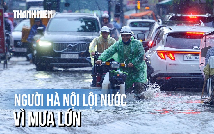 Mưa lớn tại Hà Nội, nhiều tuyến đường ngập sâu