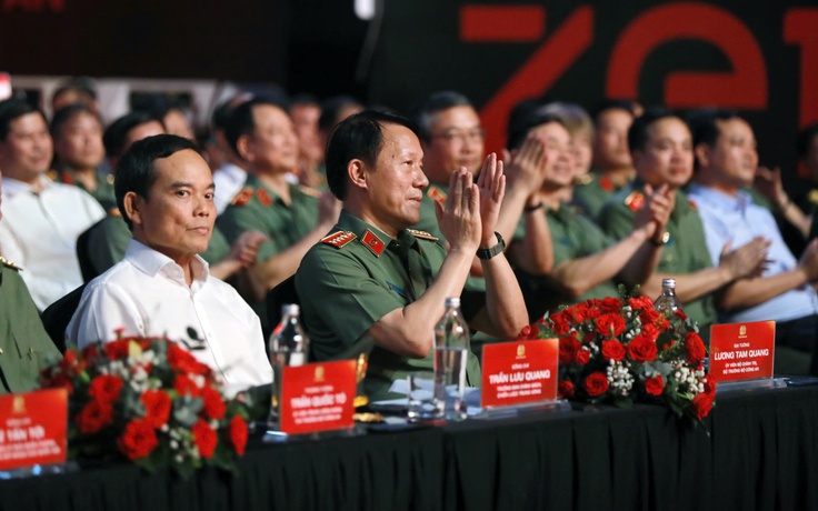 Gala Vinh quang Công an nhân dân Việt Nam ấn tượng ở TP.HCM