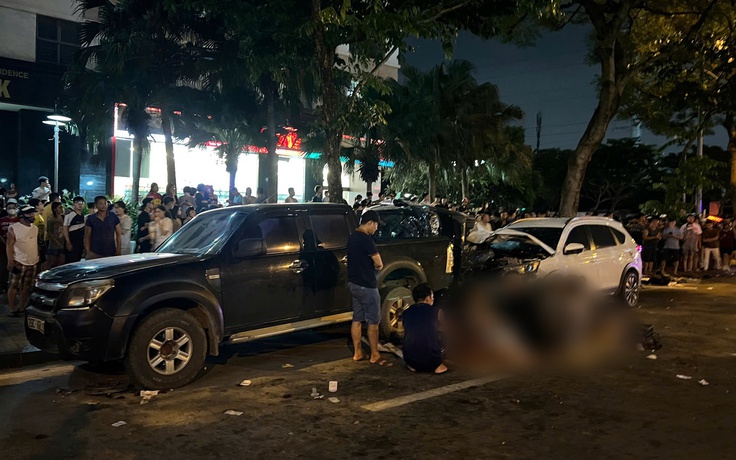 Hiện trường la liệt người bị thương trong vụ tai nạn liên hoàn ở Hà Nội