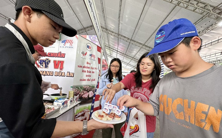 Người dân TP.HCM hào hứng trải nghiệm... Mỹ vị
