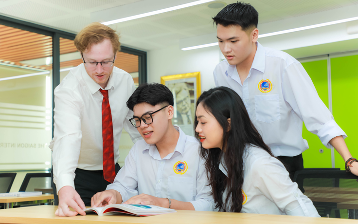 SIU ưu đãi đặc biệt con em cán bộ ngành Y tế và Giáo dục