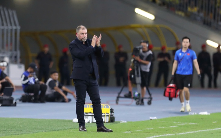 AFC lại ‘chuyền bóng’ cho FIFA vụ bóng đá Malaysia bị đình chỉ đến năm 2027