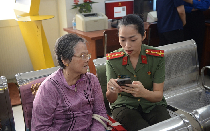 Thanh niên công an hỗ trợ thực hiện mô hình chính quyền địa phương 2 cấp