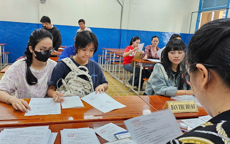 Tuyển sinh lớp 10: Trường tốp đầu hay tốp sau đều thiếu học sinh