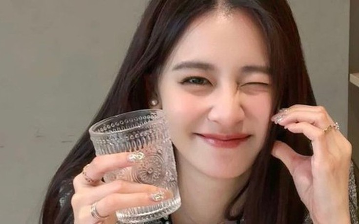 Bổ sung collagen cho làn da trẻ lại hay chỉ khiến ví tiền ‘già’ đi?