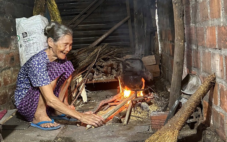 'Buôn tàu bán bè không bằng ăn dè tiết kiệm'