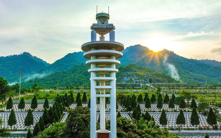 Tháng bảy mưa ngâu ở Vị Xuyên 'chết thành đá linh hồn bất tử'