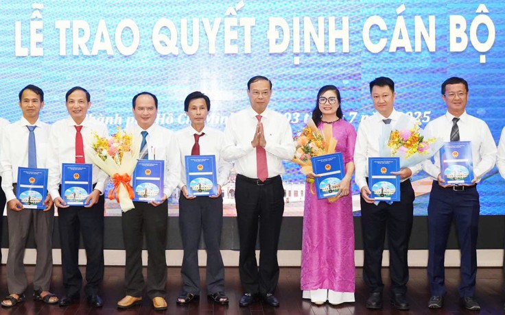 TP.HCM bổ nhiệm lãnh đạo 54 đơn vị sự nghiệp sau sáp nhập