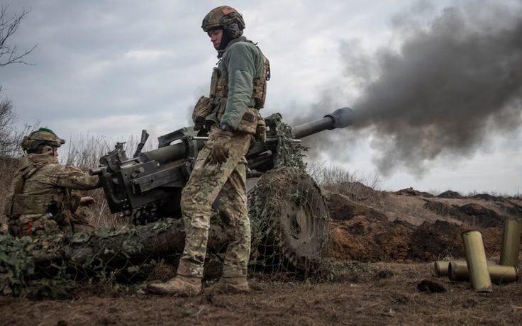 Mỹ tạm dừng chuyển vũ khí, Ukraine tính dùng ‘chiêu’ gì để nhận?
