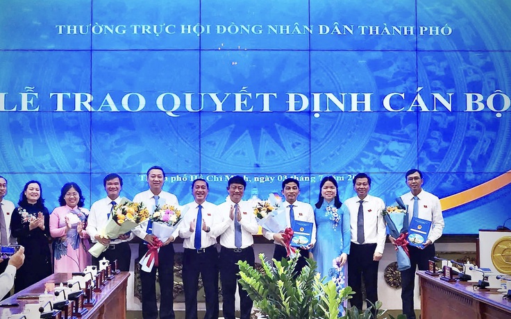 HĐND TP.HCM trao quyết định nhân sự chủ chốt