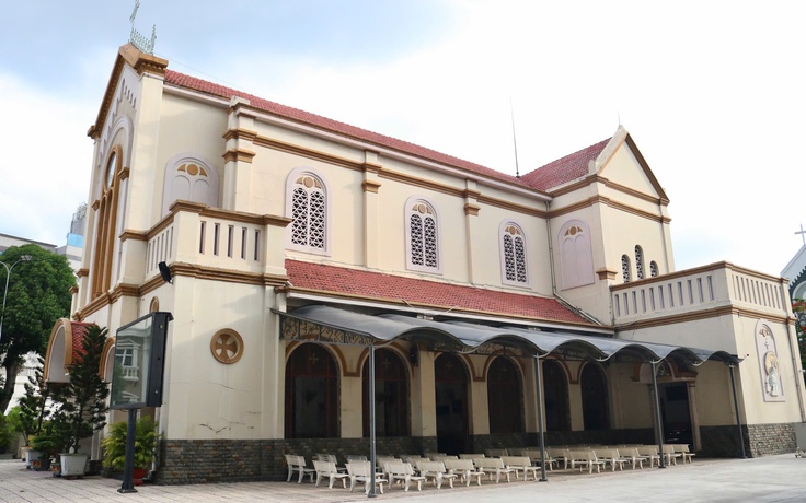 Nhà thờ cổ ở TP.HCM, do đại gia 'giàu hơn vua Bảo Đại' xây dựng