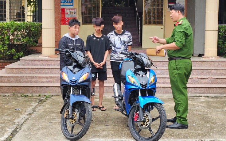 Trộm xe máy, 3 nghi phạm nhỏ tuổi khai 'học trên mạng'