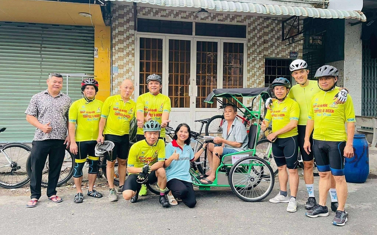 Tình người lan tỏa từ một câu lạc bộ xe đạp