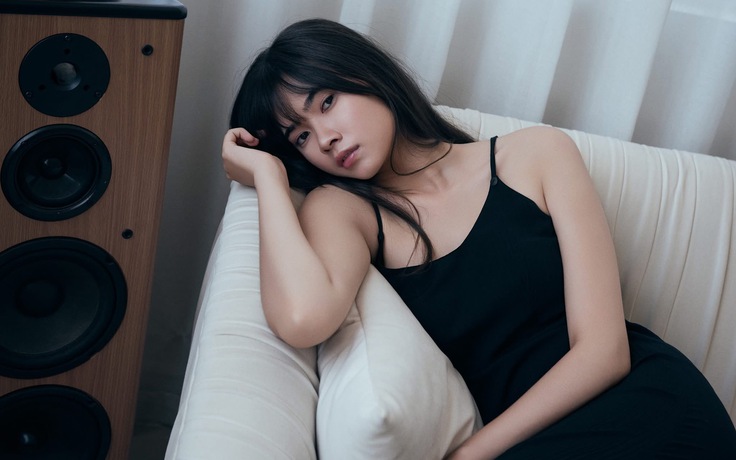 Nhan sắc đời thường của nữ diễn viên mang 2 dòng máu trong 'Mang mẹ đi bỏ'