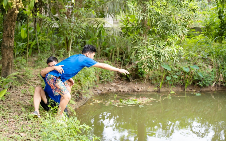 'Bố ơi, mình đi đâu thế?' gợi nhắc trong mỗi người lớn luôn có một đứa trẻ