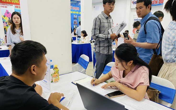 Sắp có nền tảng hợp đồng lao động điện tử