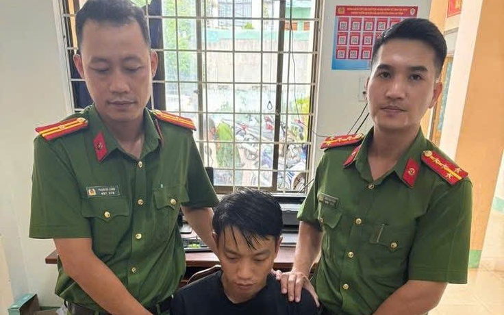 Bắt kẻ trốn thi hành án ở Quảng Ngãi cùng khẩu súng và 14 viên đạn