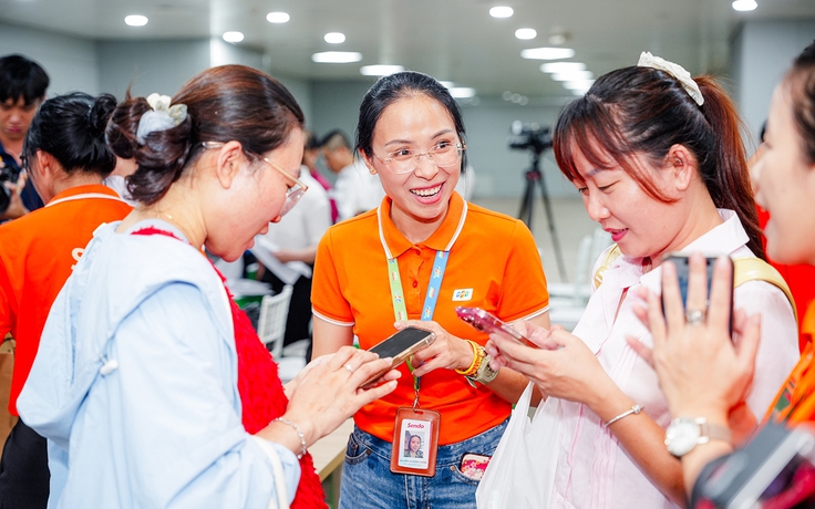 Sendo Farm và HURC: Đưa Siêu thị online lên tàu điện, mở hướng tiêu dùng mới