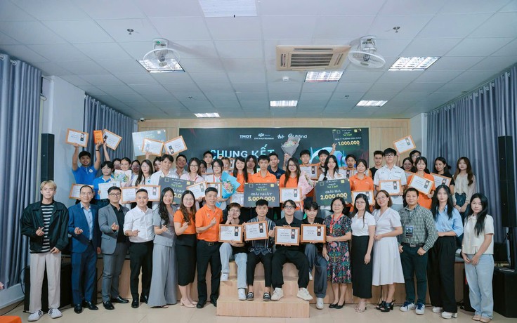 Sân chơi 'AI thực nghiệp' khơi gợi khả năng sáng tạo của sinh viên