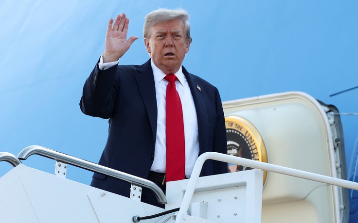 Trước khi gặp ông Putin, ông Trump gửi thông điệp cho Nga lẫn Ukraine