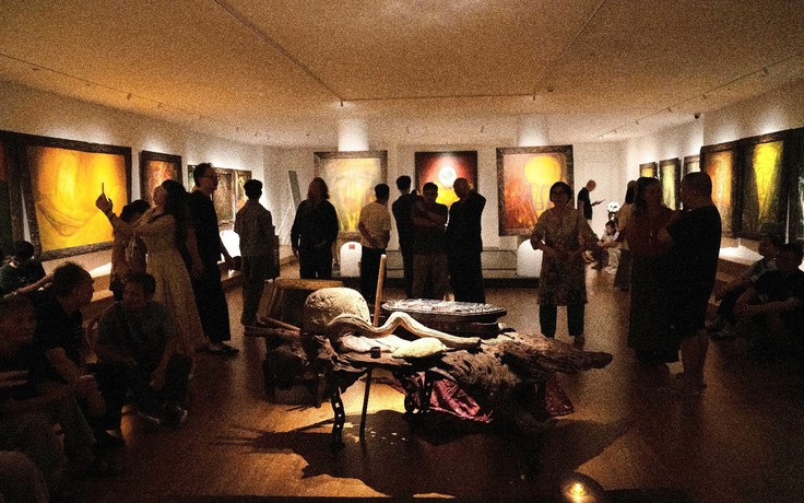 TS.Trịnh Thắng ra mắt 40 tác phẩm mới qua triển lãm tranh ‘Hơi Thở Bồ Đề’