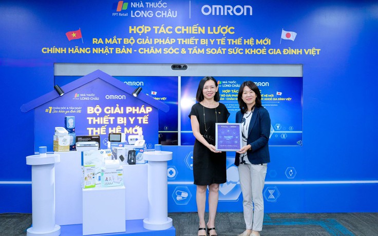 Long Châu và OMRON hợp tác toàn diện, nâng chuẩn chăm sóc sức khỏe gia đình Việt