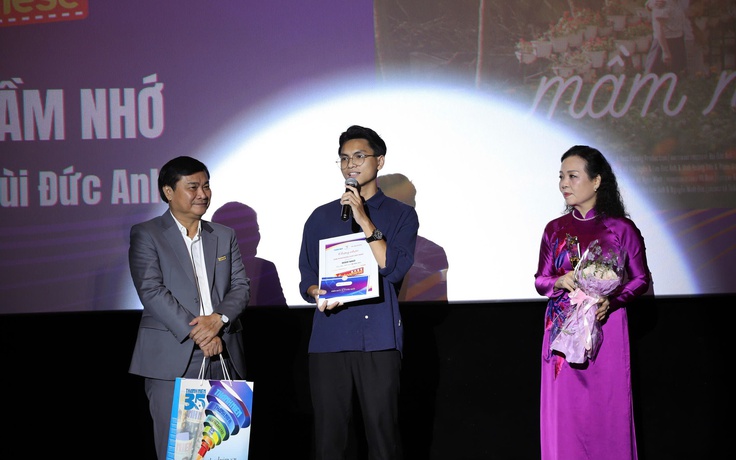 'Mầm nhớ' thắng lớn tại cuộc thi phim ngắn Việt Nam - Vietnamese 2025