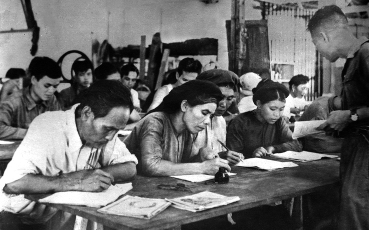 80 năm trước phong trào Bình dân học vụ thế nào?