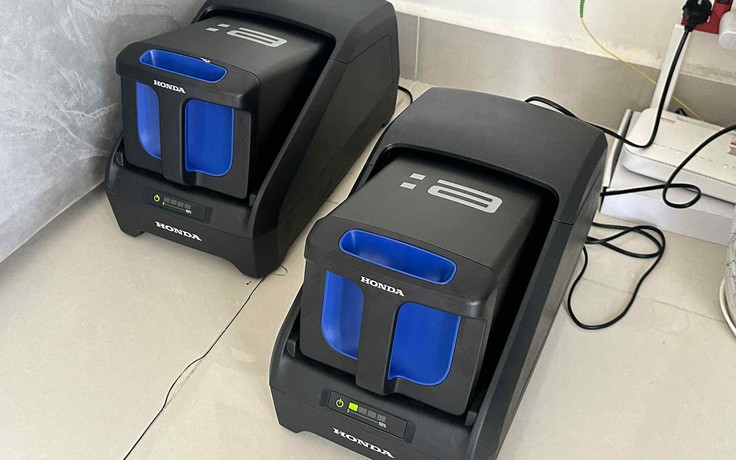 3 lưu ý khi sạc pin tháo rời cho xe máy điện