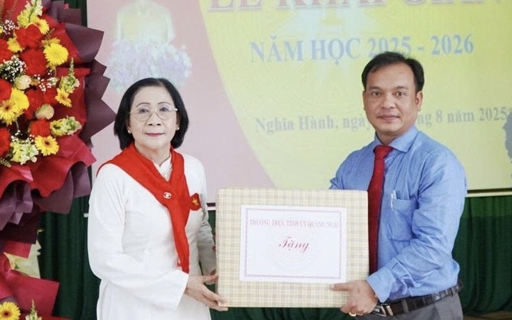 Quảng Ngãi: Ấm áp lễ khai giảng năm học mới ở Trung tâm Võ Hồng Sơn